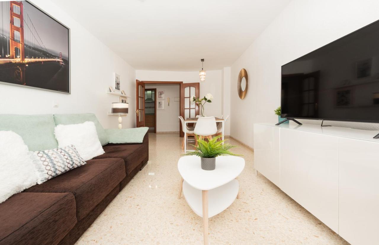 Miranda Premium Center Apartment Malaga Luaran gambar