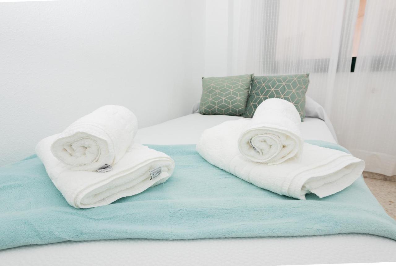 Miranda Premium Center Apartment Malaga Luaran gambar