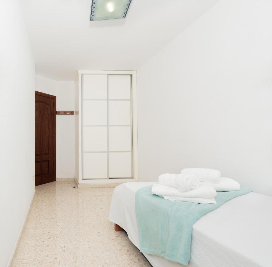 Miranda Premium Center Apartment Malaga Luaran gambar