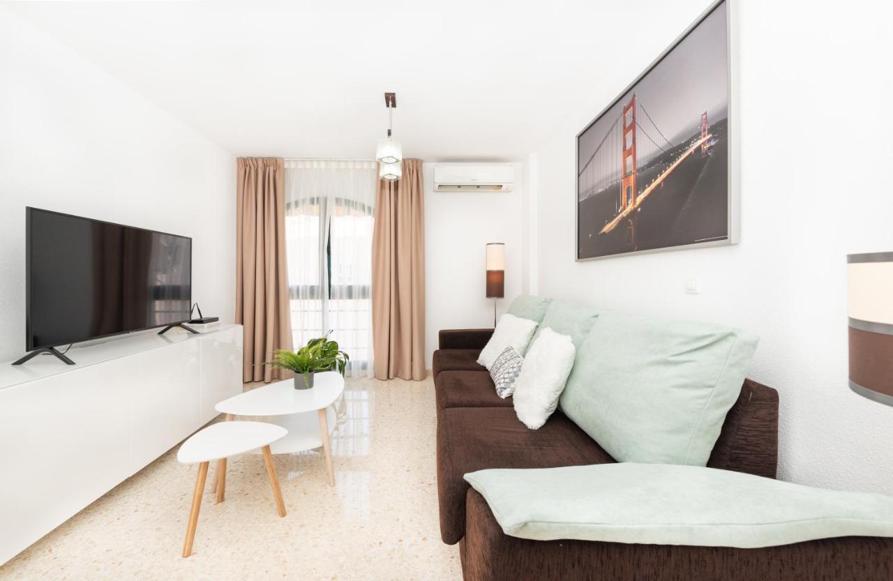 Miranda Premium Center Apartment Malaga Luaran gambar